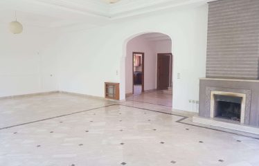 Villa En Location À Ain Diab