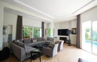 Villa En Location Meublé Sur Ain Diab .