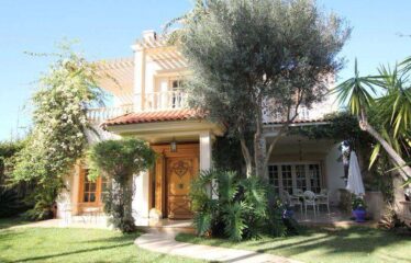 Villa En Location Meublé Sur CIL